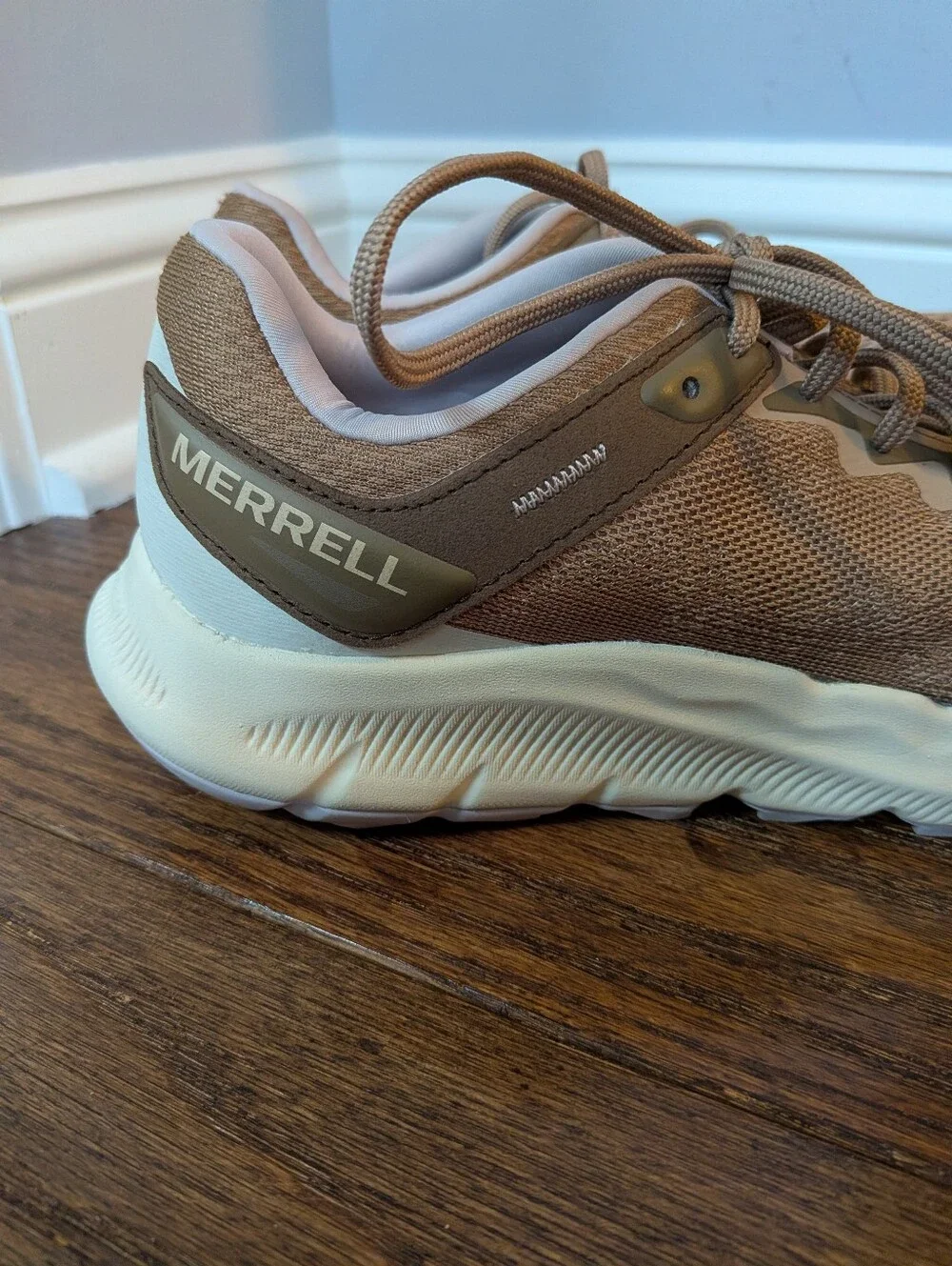 Merrell Women's Antora 4 Hiking Shoes Size 8